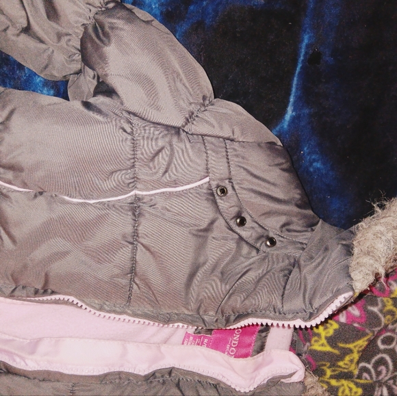 Jacket - Picture 7 of 8